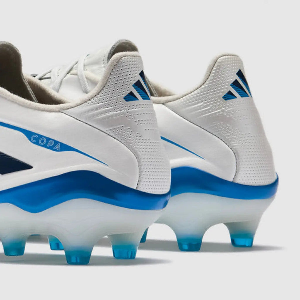 Copa Pure 4 Elite FG - Chaos vs Control Pack