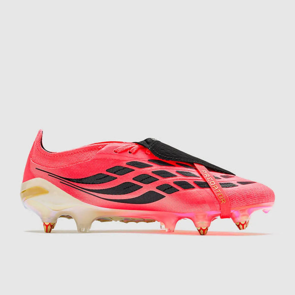 Predator Elite FT SG - Road to Glory World Cup Pack